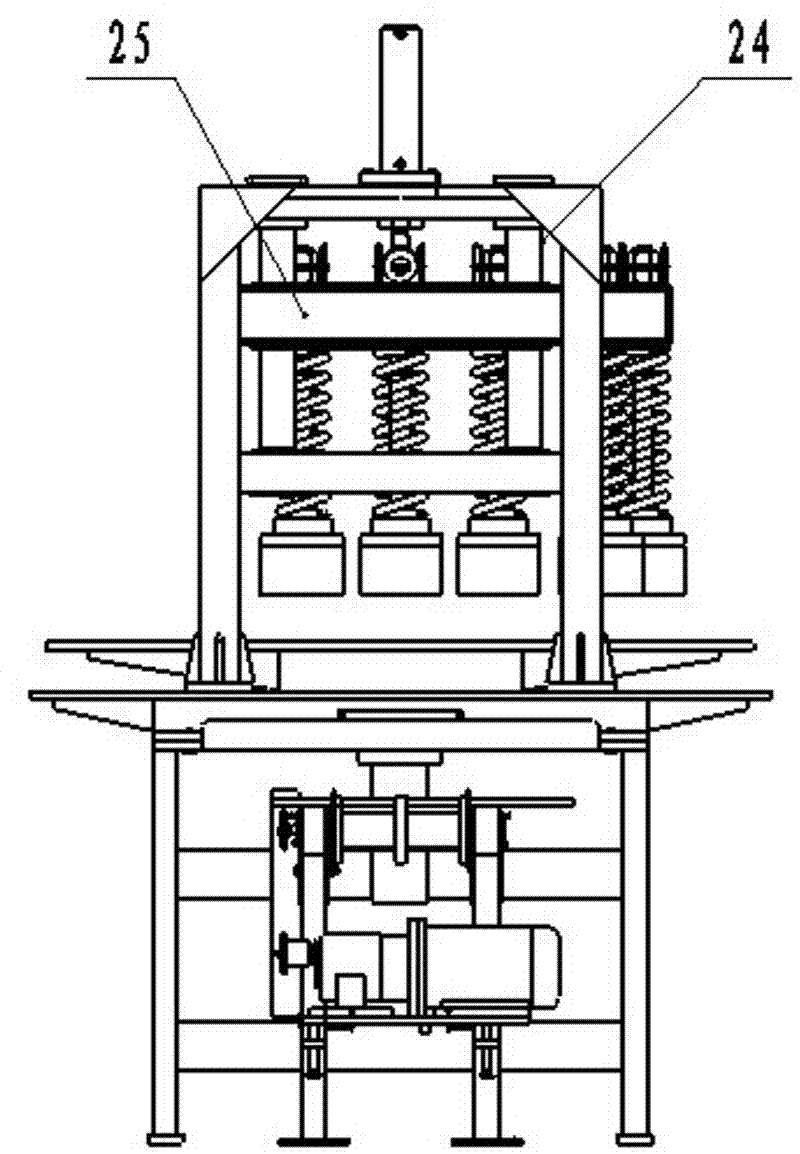 Hydraulic rotary koji pressing machine and pressing method thereof