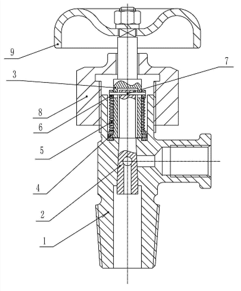 Pressure vessel valve capable of avoiding being opened by mistake and suitable for automatic locking