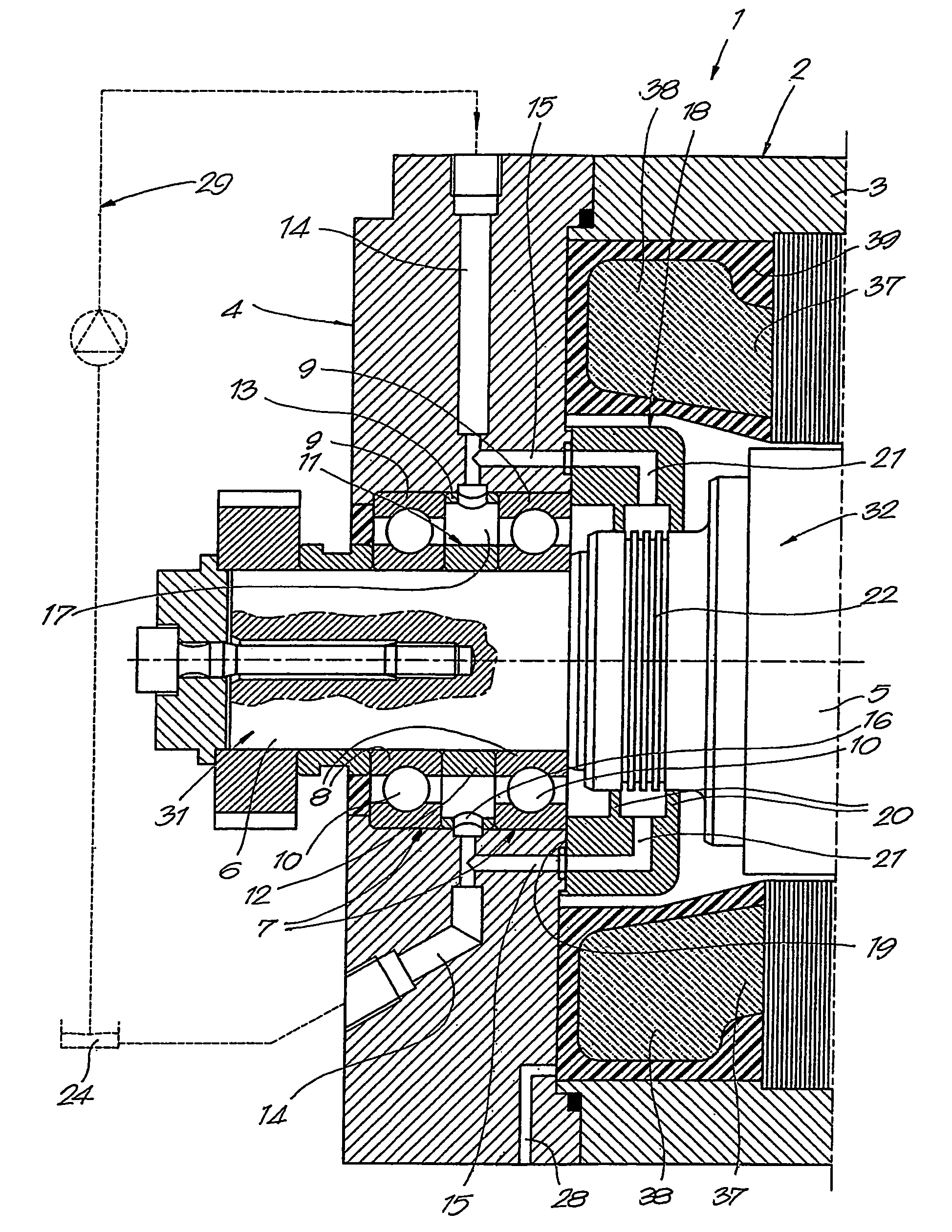 Machine with an improved bearing lubrication