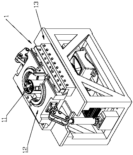 A wheel rim inner support type spinning machine