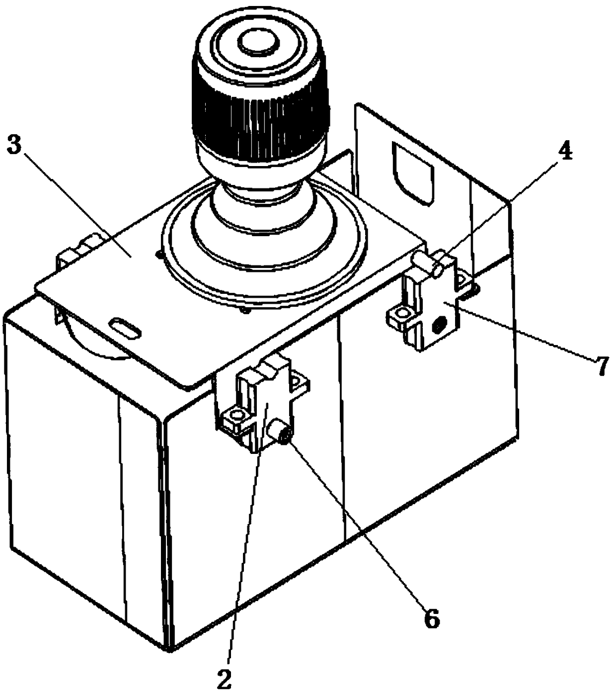 Self-locking and accommodating apparatus of portable device control lever