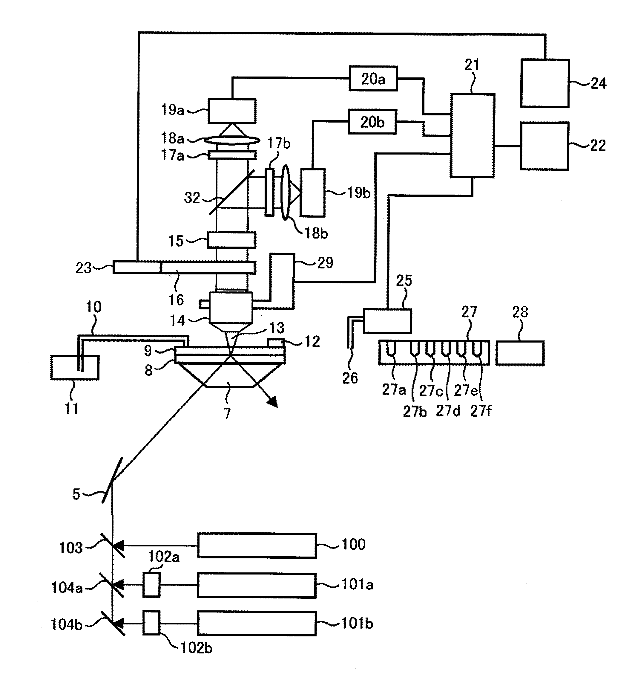 Fluorescence analyzing apparatus and fluorescence detecting apparatus