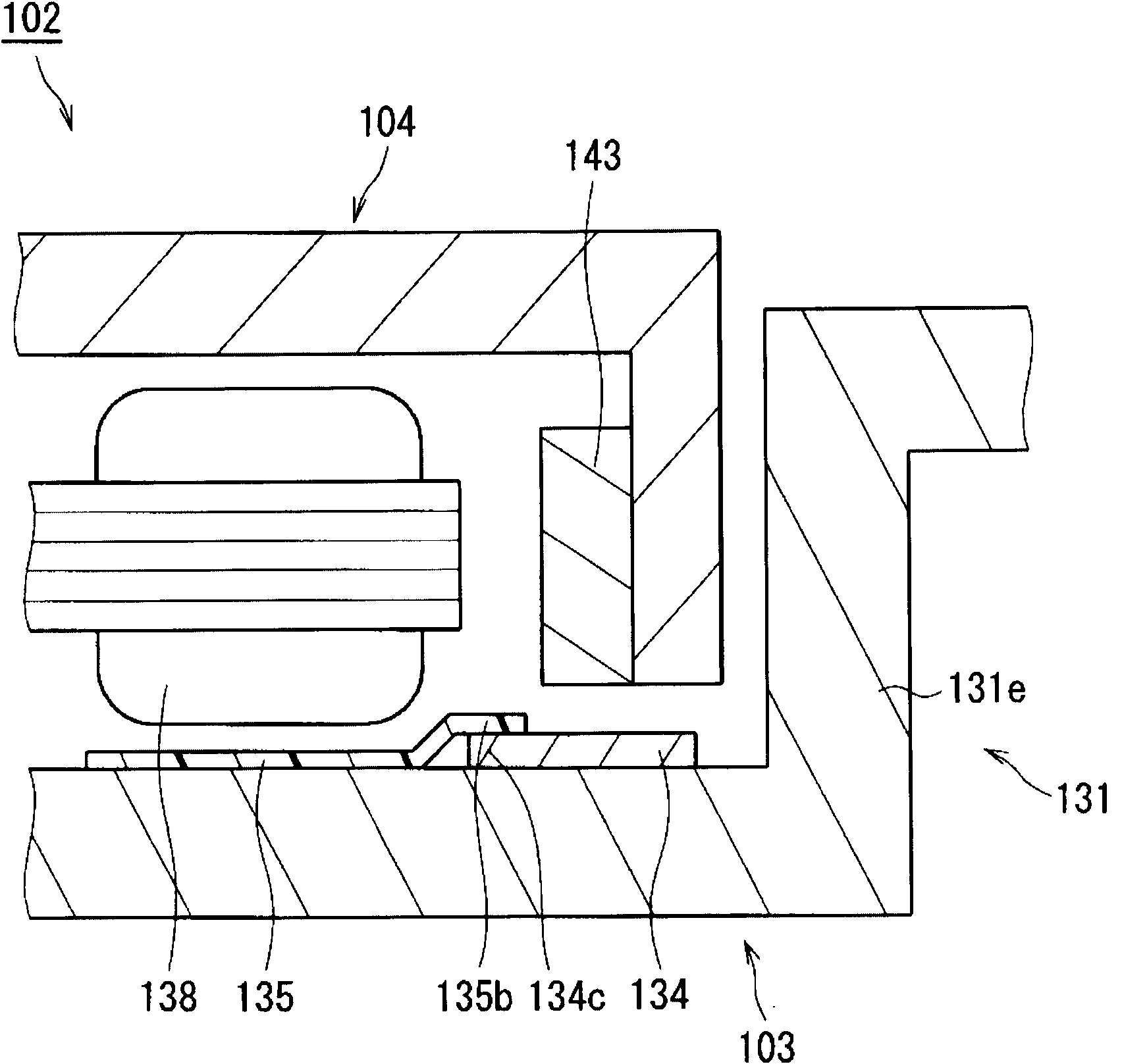Spindle motor and disc driving device