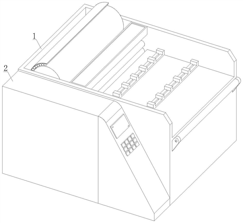 Foil generating device used for machining copper foils and capable of continuously discharging and machining method thereof