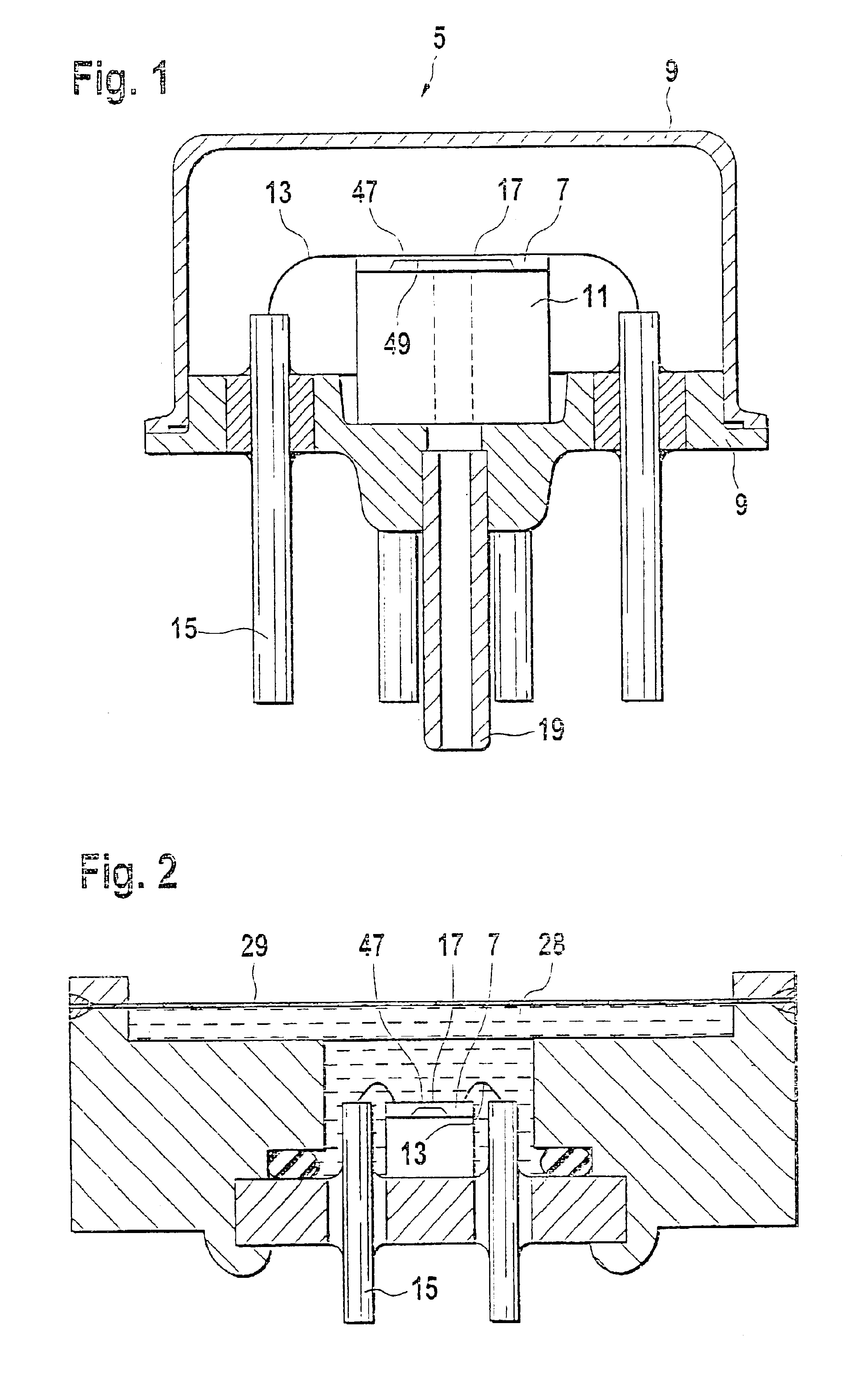 Pressure sensor module with sensor cell and adapter