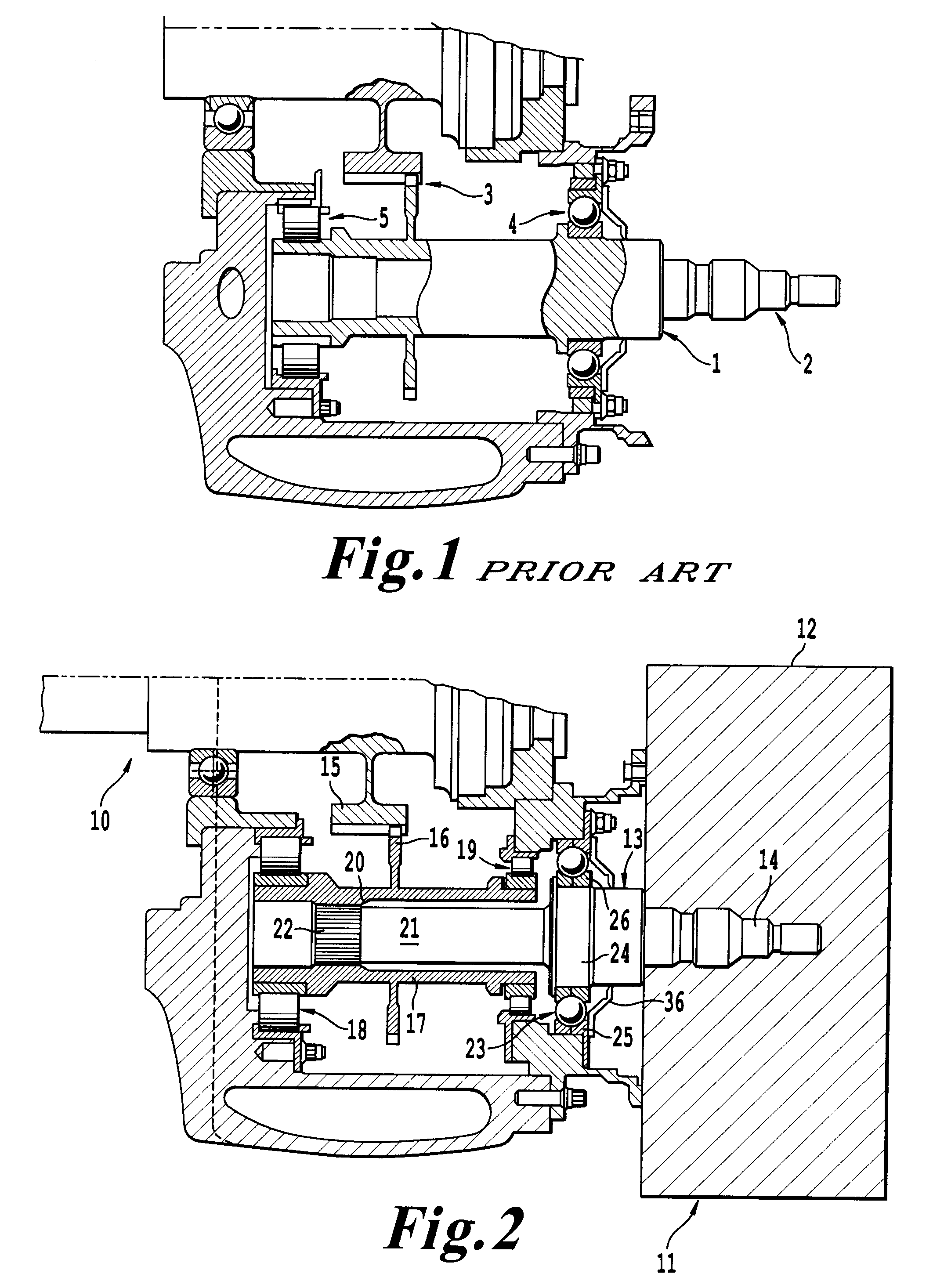 Device for driving the rotor of turbine engine auxiliary