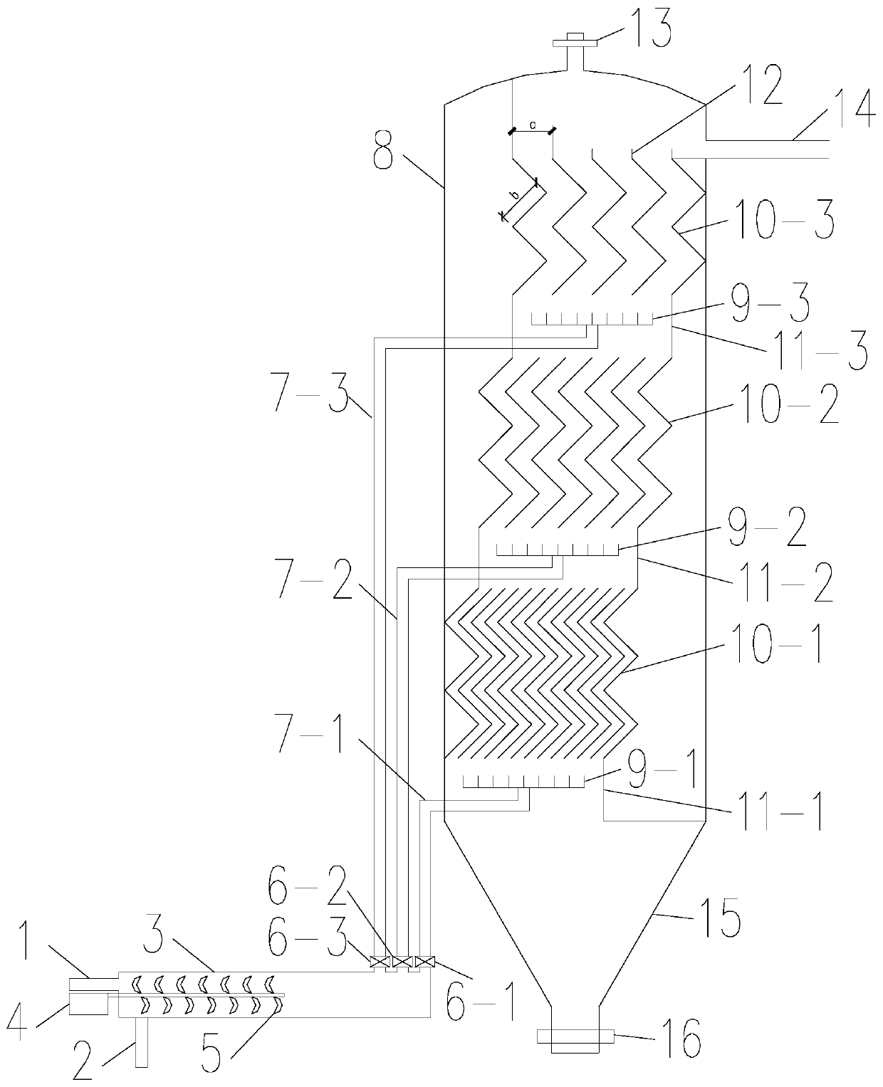 Enhanced denitrification reactor used for advanced denitrification and advanced denitrification method of reactor