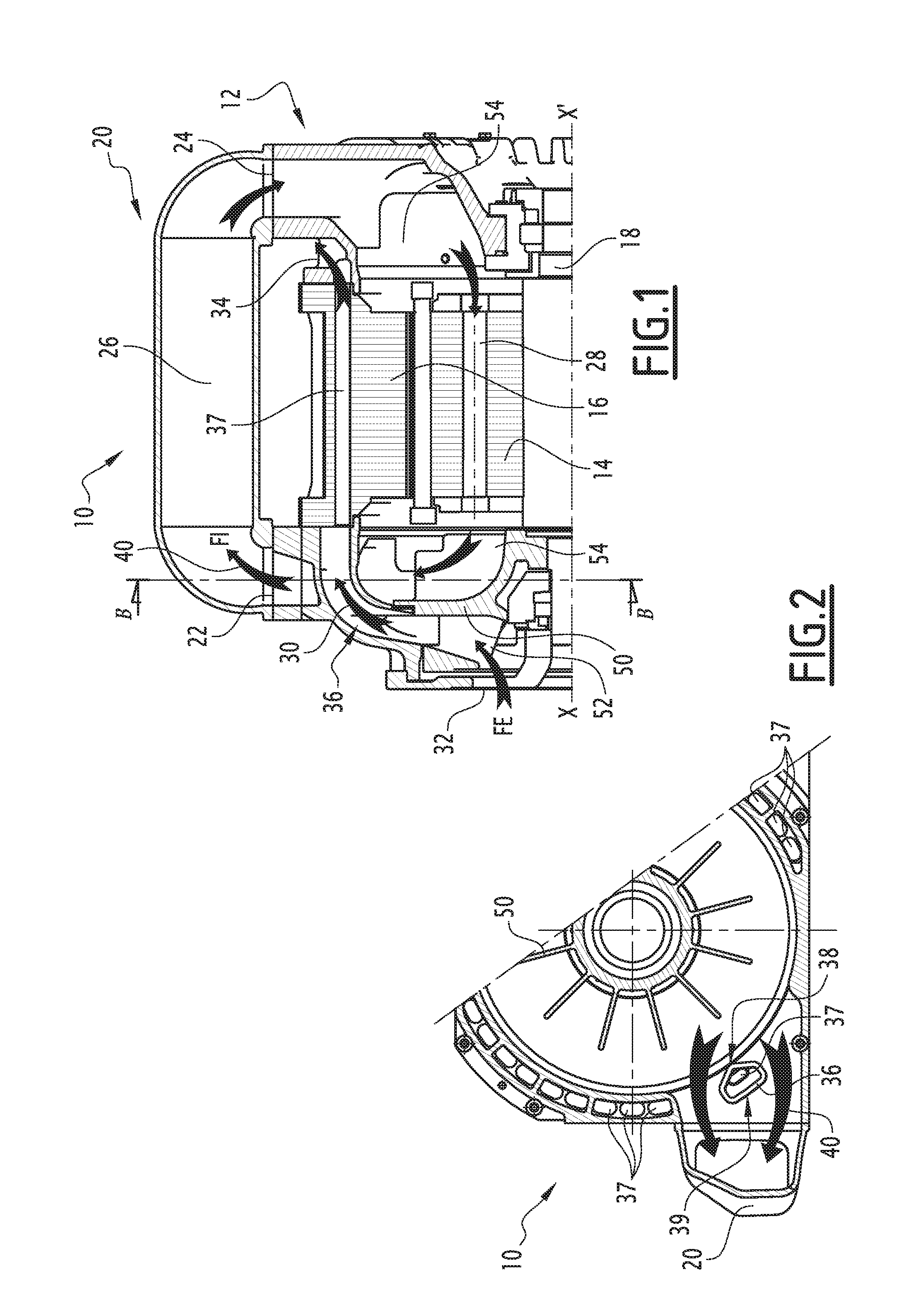 Electric motor with outer radiator and two separate cooling circuits