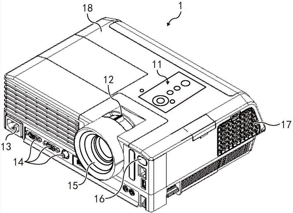 Image projecting device and light source assembly