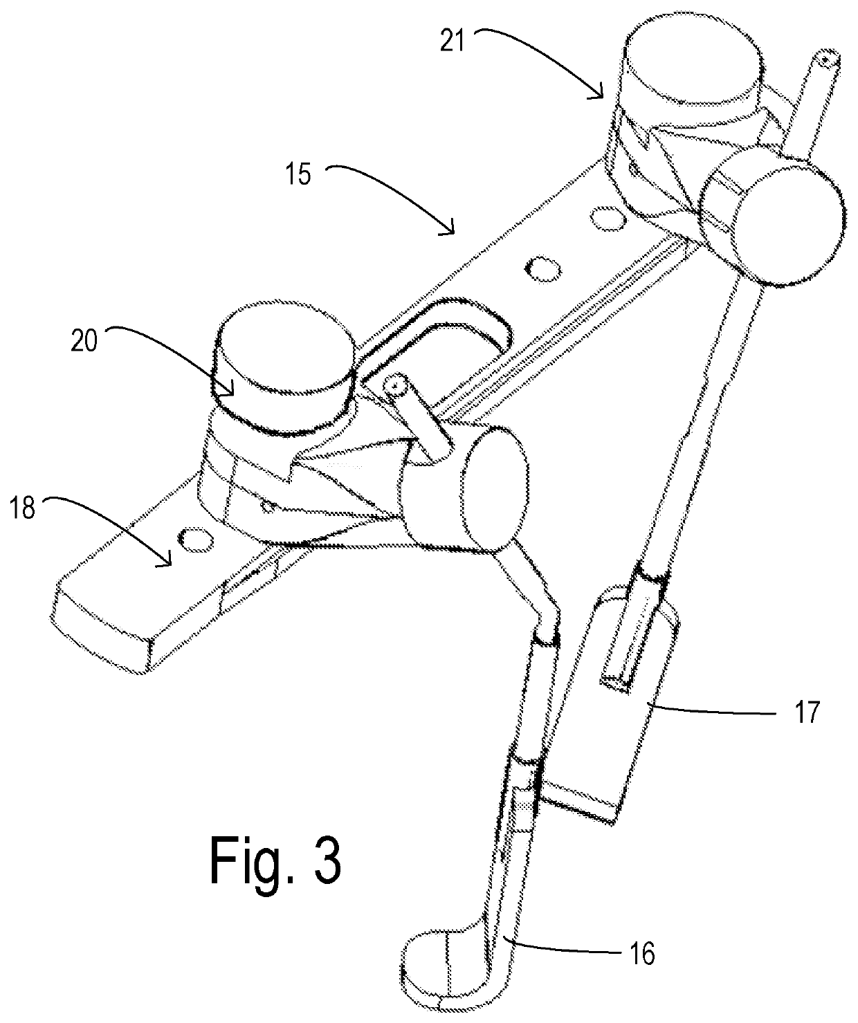 Mitral valve retractor with side malleable retract feature and universal adjuster