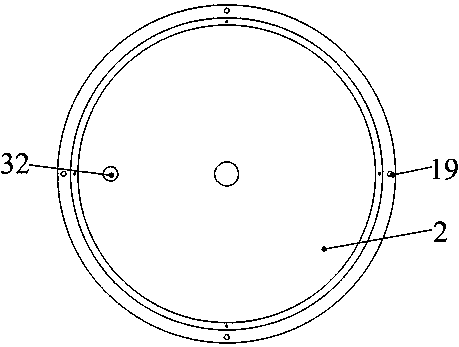 Pulp screening equipment based on airflow guiding and variable-diameter pressurizing rotary screen