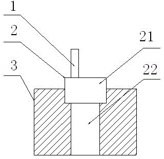Anti-tip base for light-weight automatic satellite aligning antenna