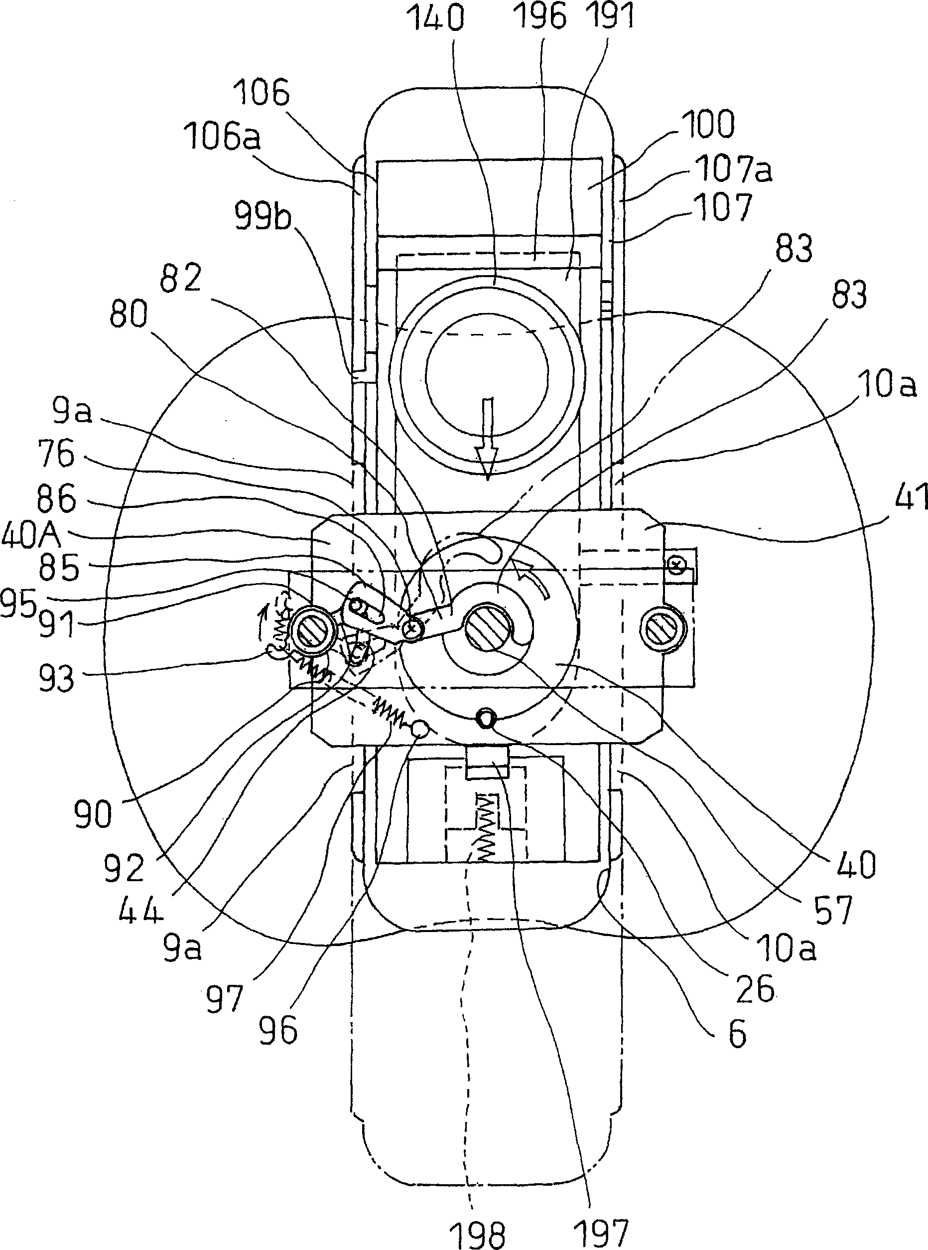 Batch production device, batch, and press form mounting method in batch production device