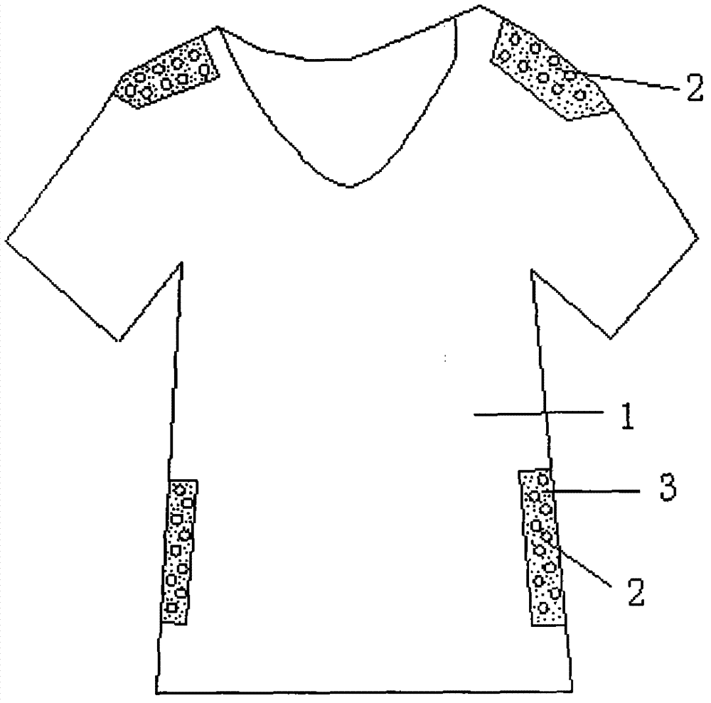 Luminous short-sleeved shirt with meshes