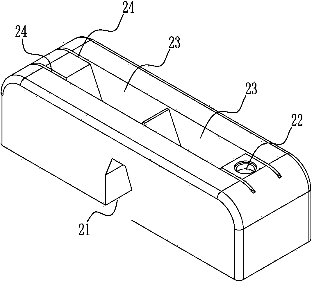 Erection-angle adjustment component for flagpole