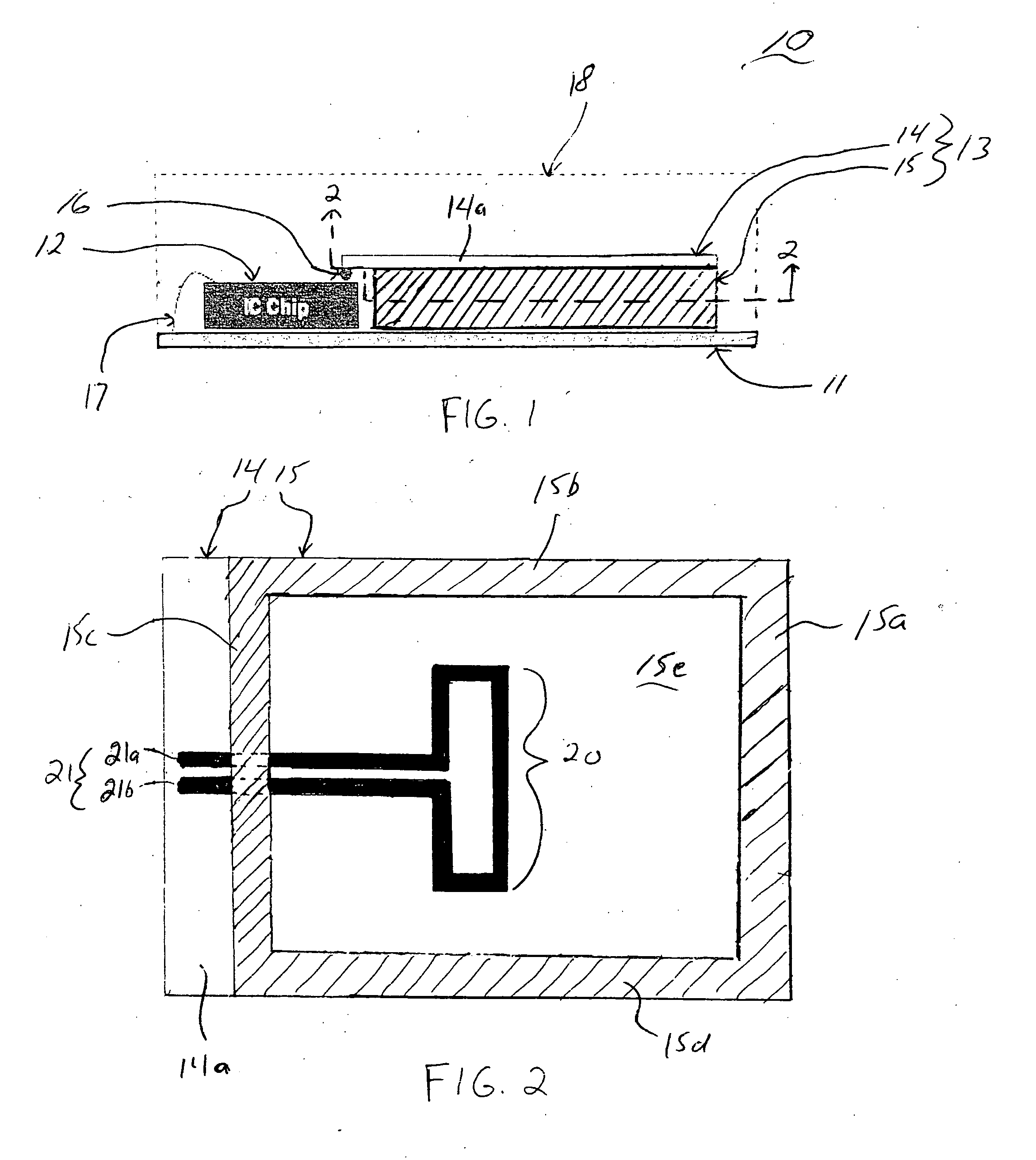 Apparatus and methods for packaging integrated circuit chips with antenna modules providing closed electromagnetic environment for integrated antennas