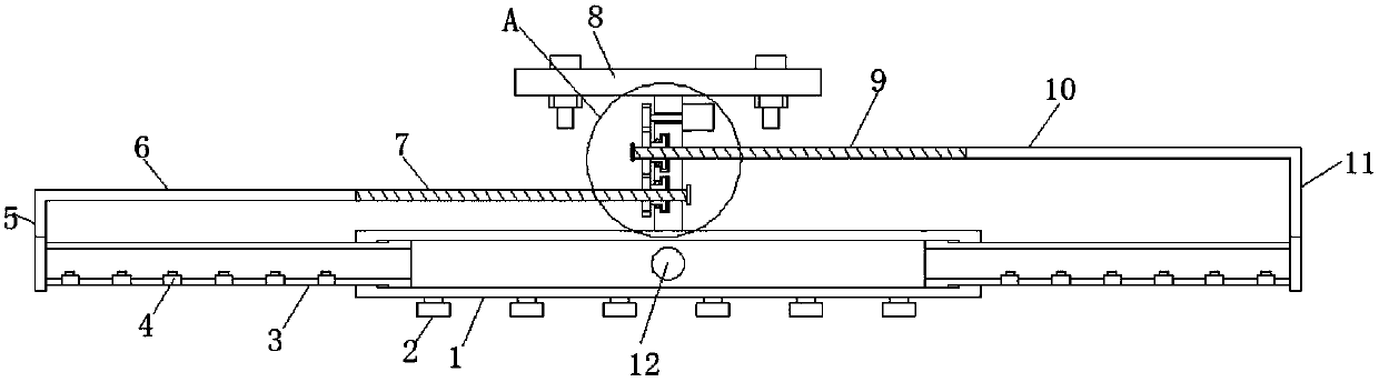 Pesticide spraying device for plant protection