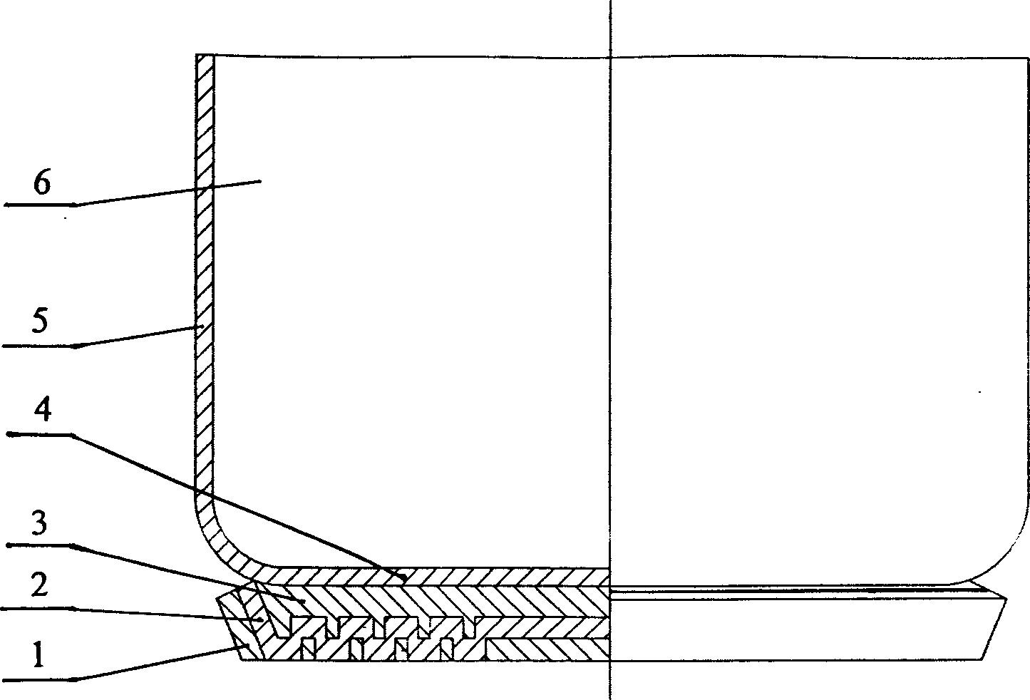 Universal cooker with double pattern and composite bottom