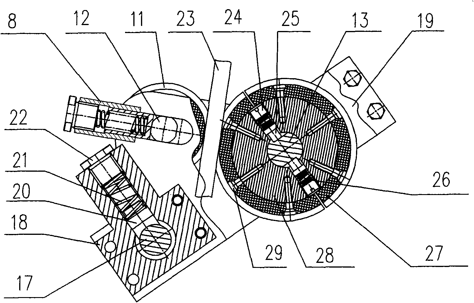 Automatic rope distributing and discharging device of winch