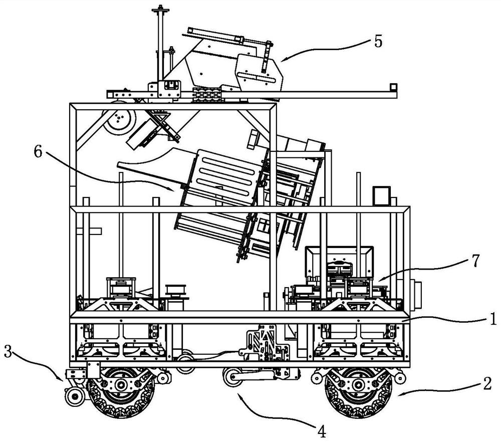 A robot with the function of reclaiming and feeding