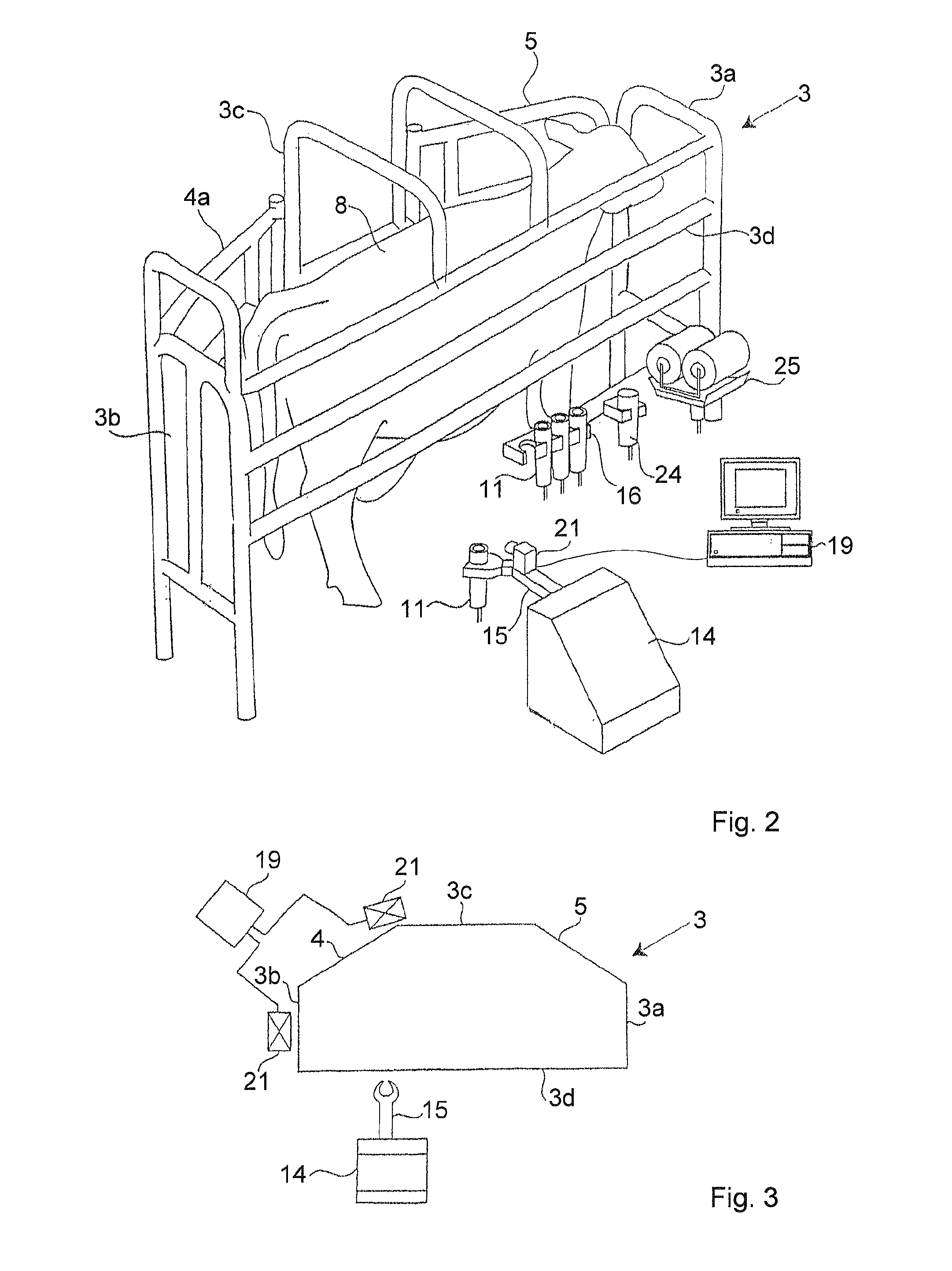 Arrangement and method for determining positions of the teats of a milking animal