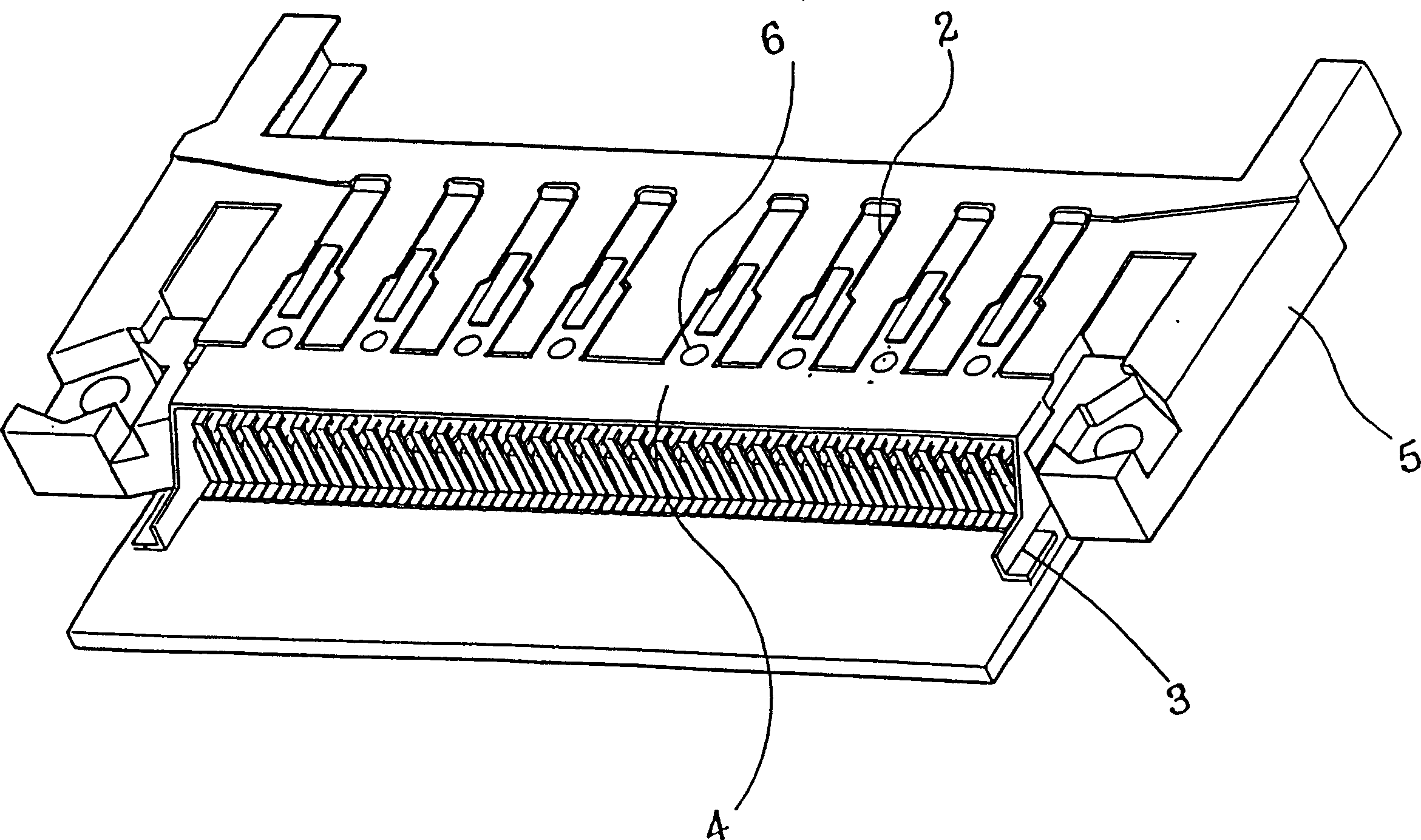 Earth plate device for PC card connector assembly