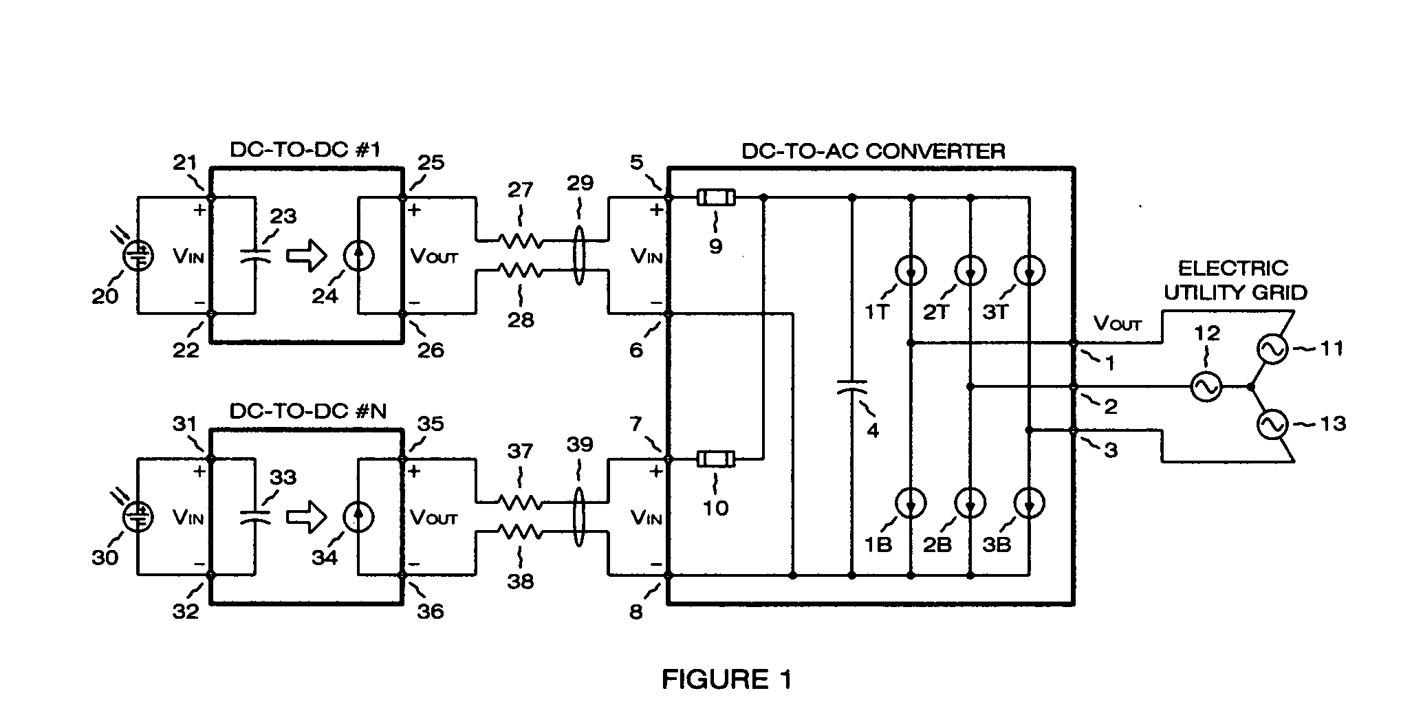 Photovoltaic power plant with distributed DC-to-DC power converters