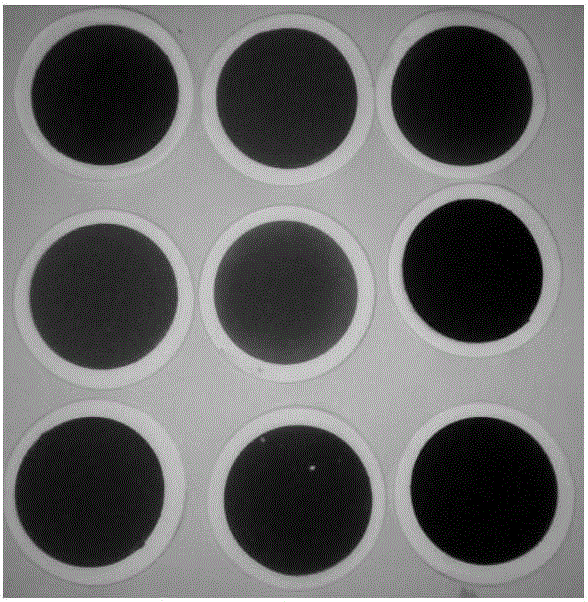 Mass preparation method and device of graphene quantum dots