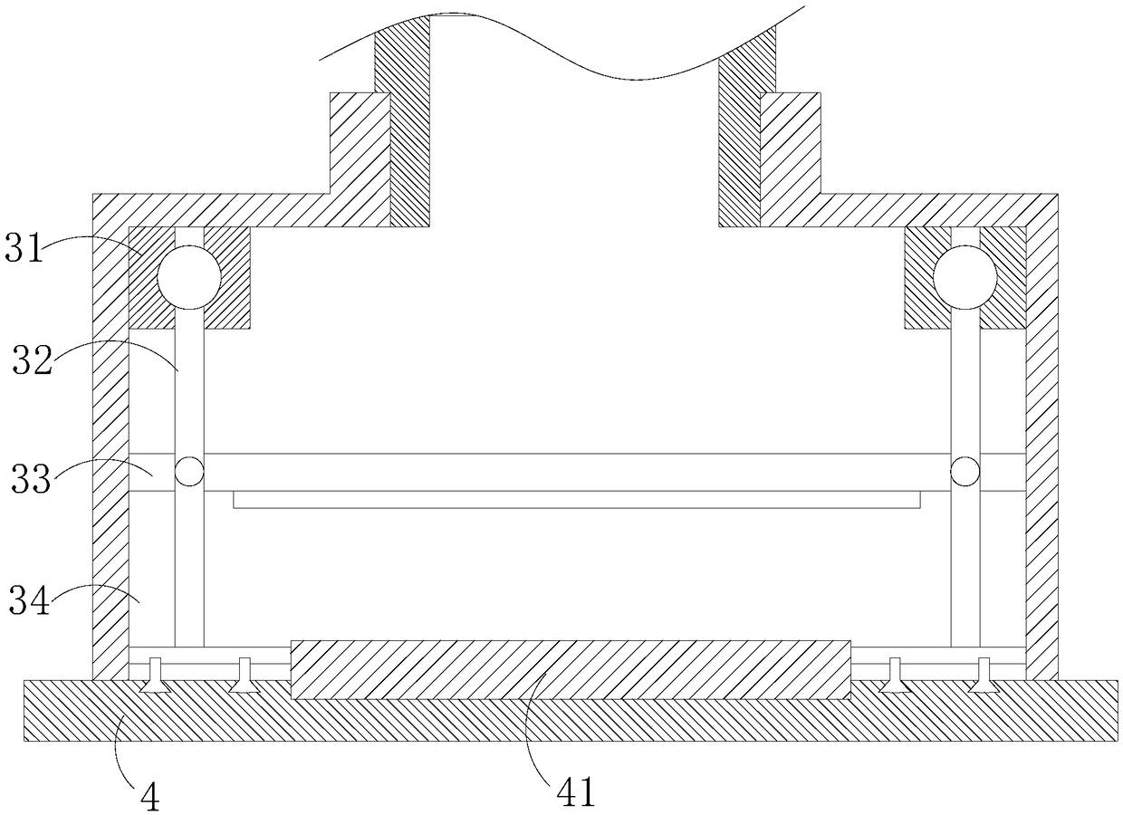 Case sewing processing equipment corresponding to shoulder strap positioning configuration