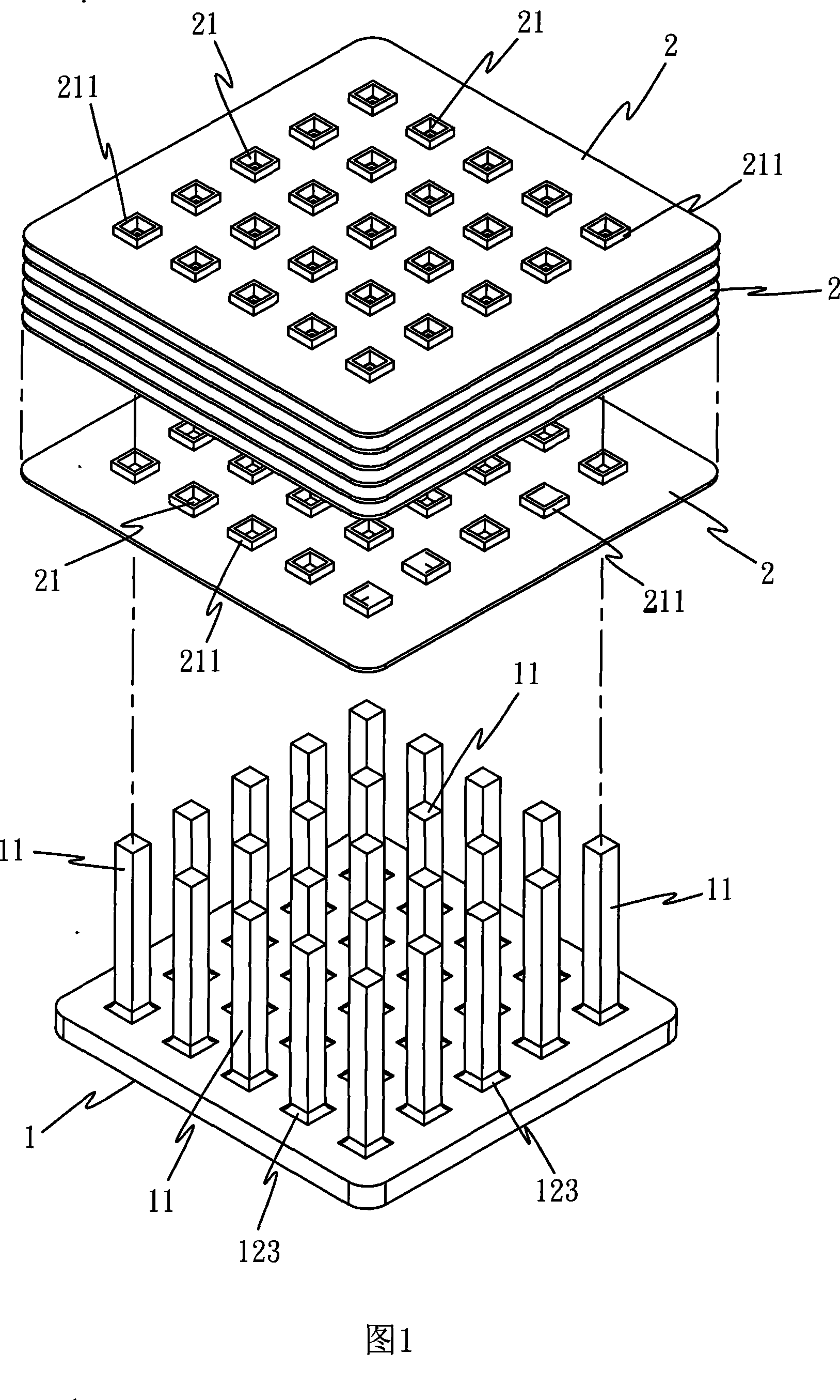 Pole-shaped radiator with thermal fin