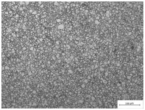 A calcium-containing rare earth magnesium alloy plate with high room temperature formability and its preparation method