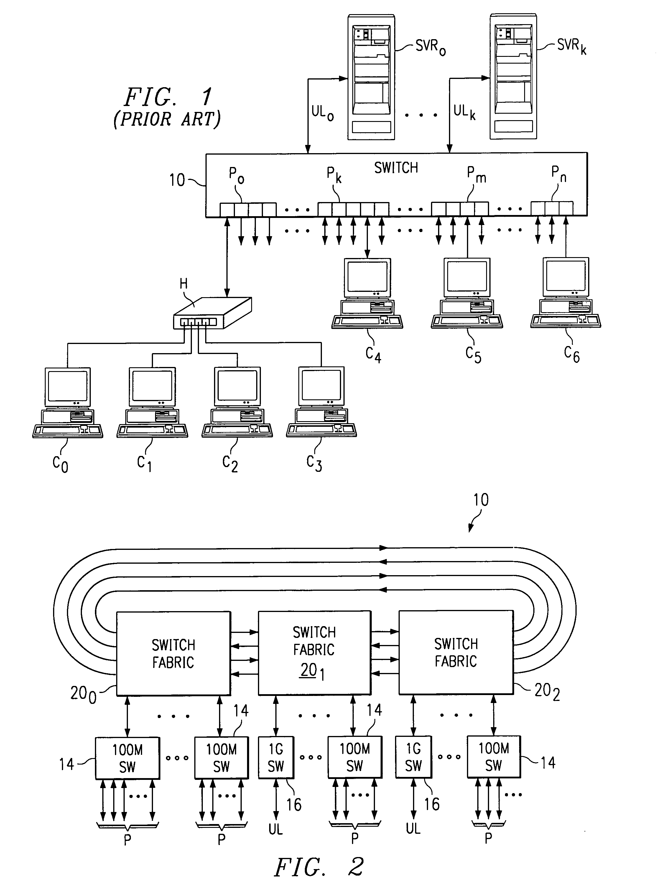 Communications interface between clock domains with minimal latency