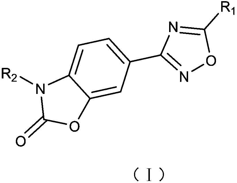 Small molecular compound for inhibiting PD-1/PD-L1 and application thereof