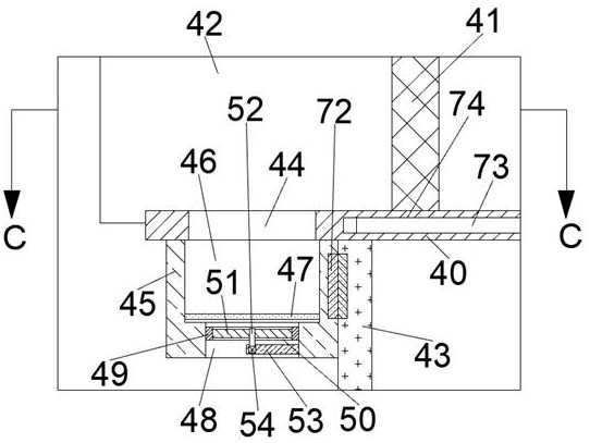 Portable metal pipeline opening chamfering device