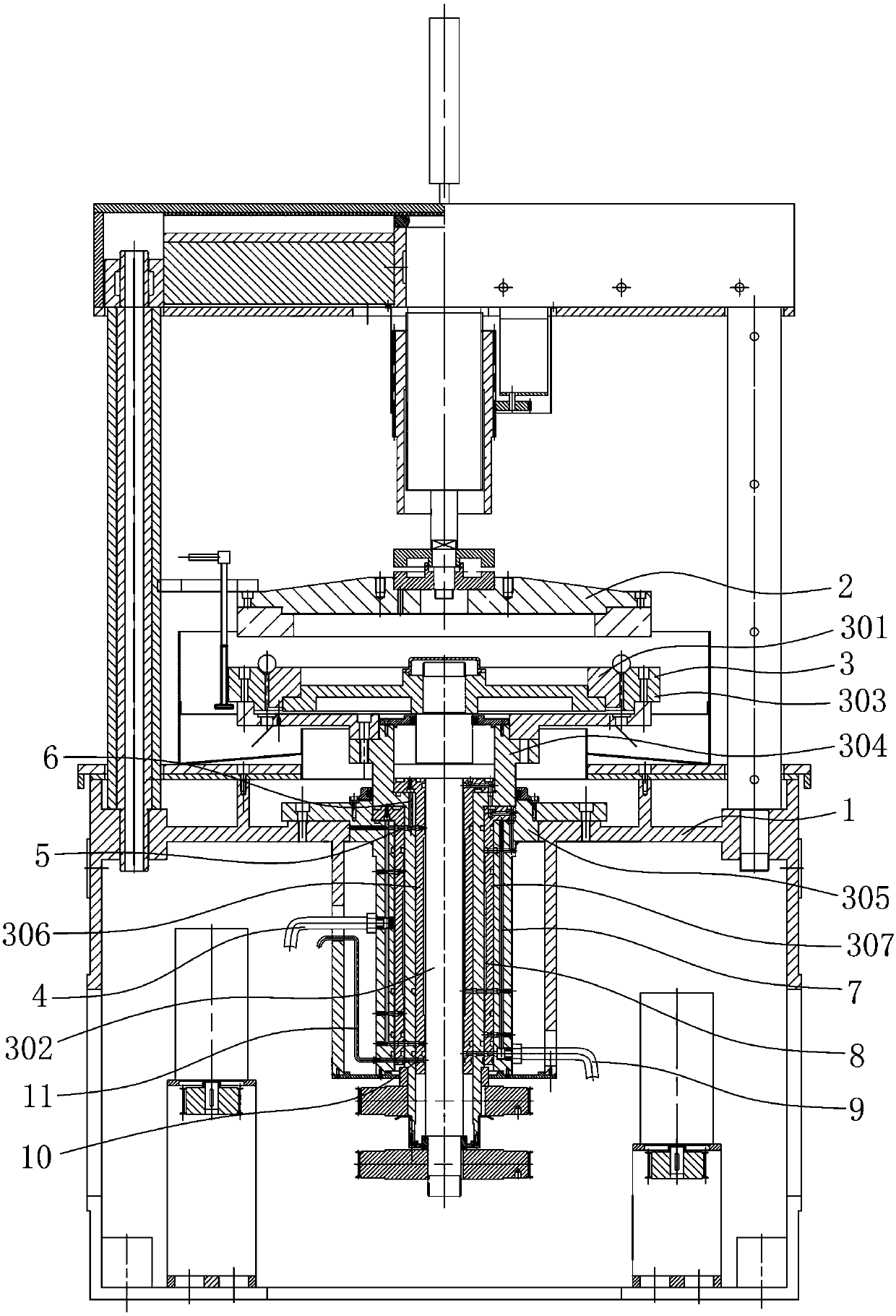 Ball crusher with double-rotor hydrostatic bearing structure
