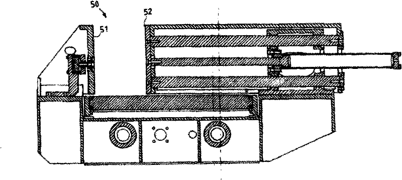 Improved clamp structure of band sawing machine