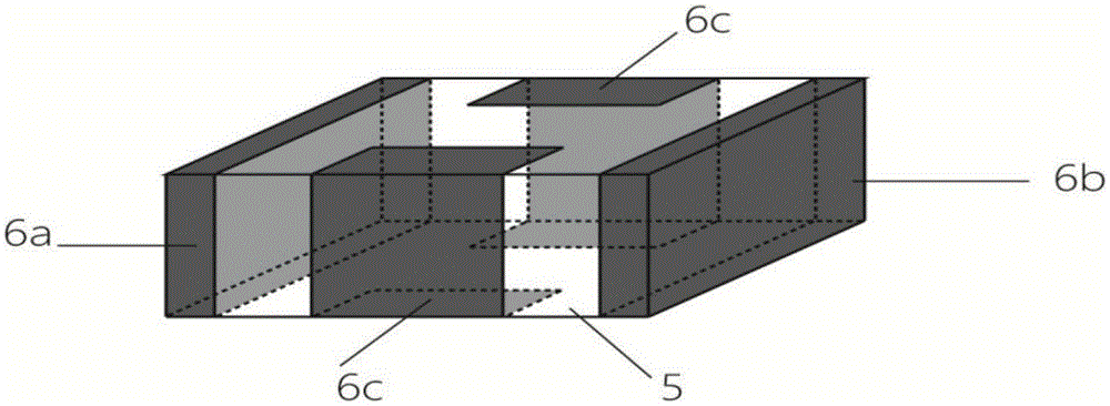 EMI filter of folding chained form feedthru capacitor structure