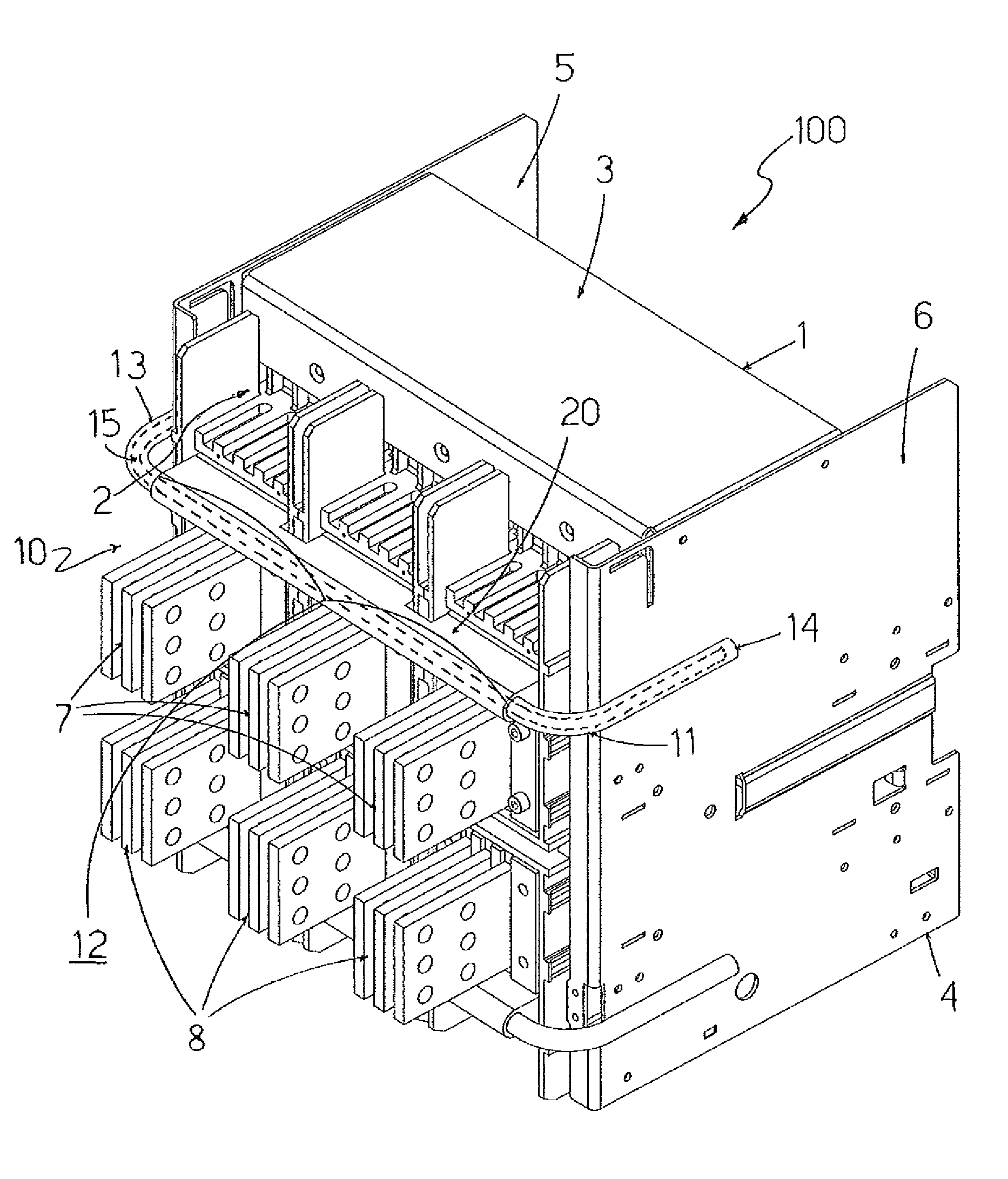 Cooling device for a circuit breaker and circuit breaker comprising such device