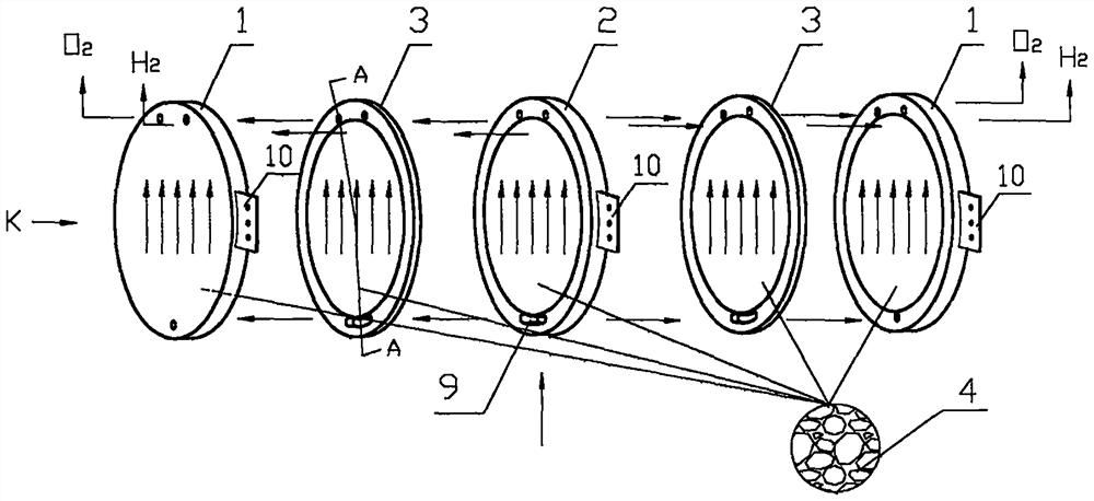 Electrolytic tank with efficient turbulent flow multi-connecting-hole turbulent flow elements