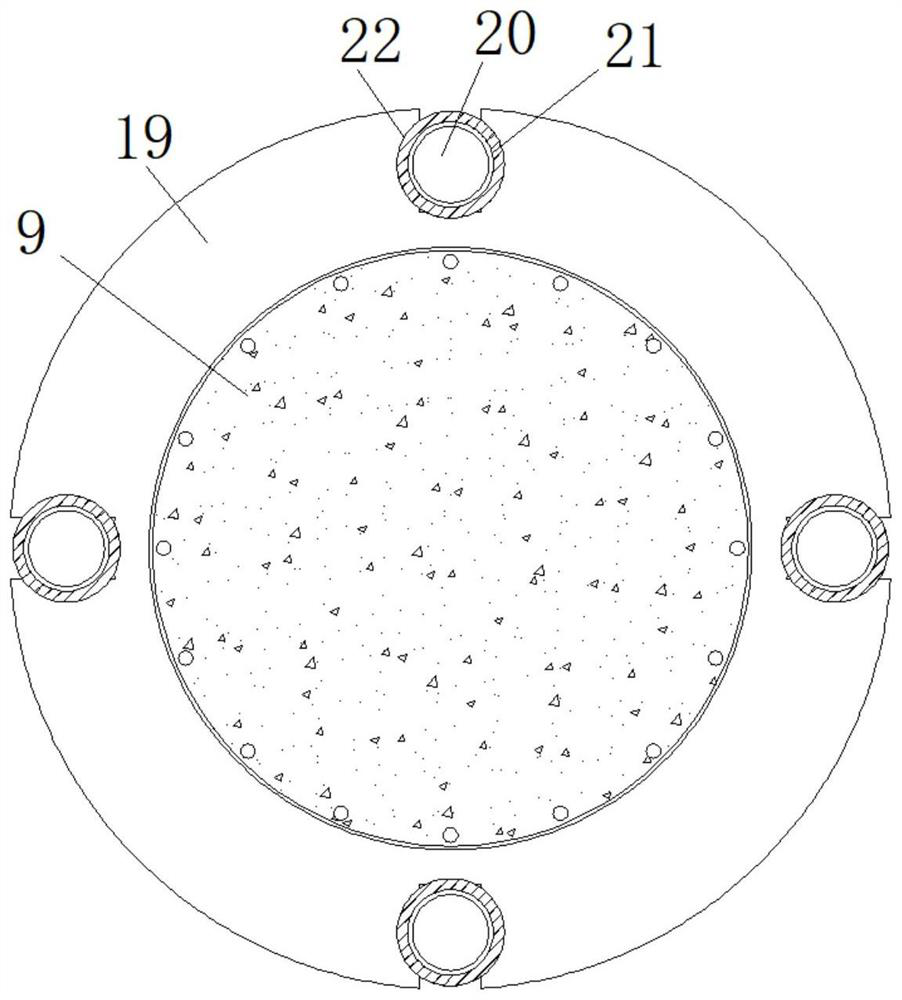 Anti-blocking mechanical hopper for constructional engineering