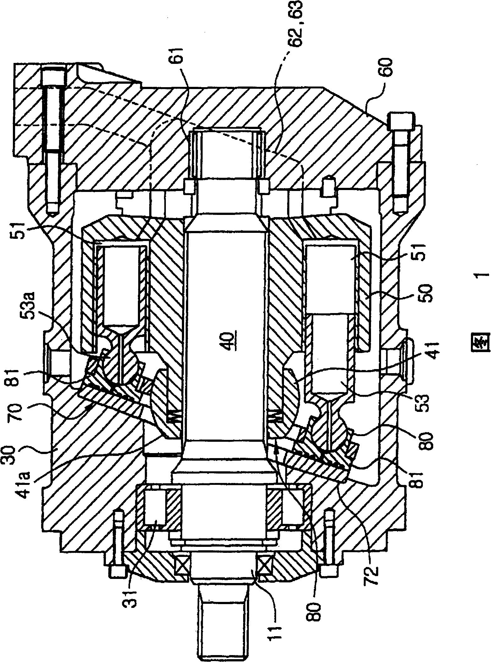 Tilted variable axial piston device