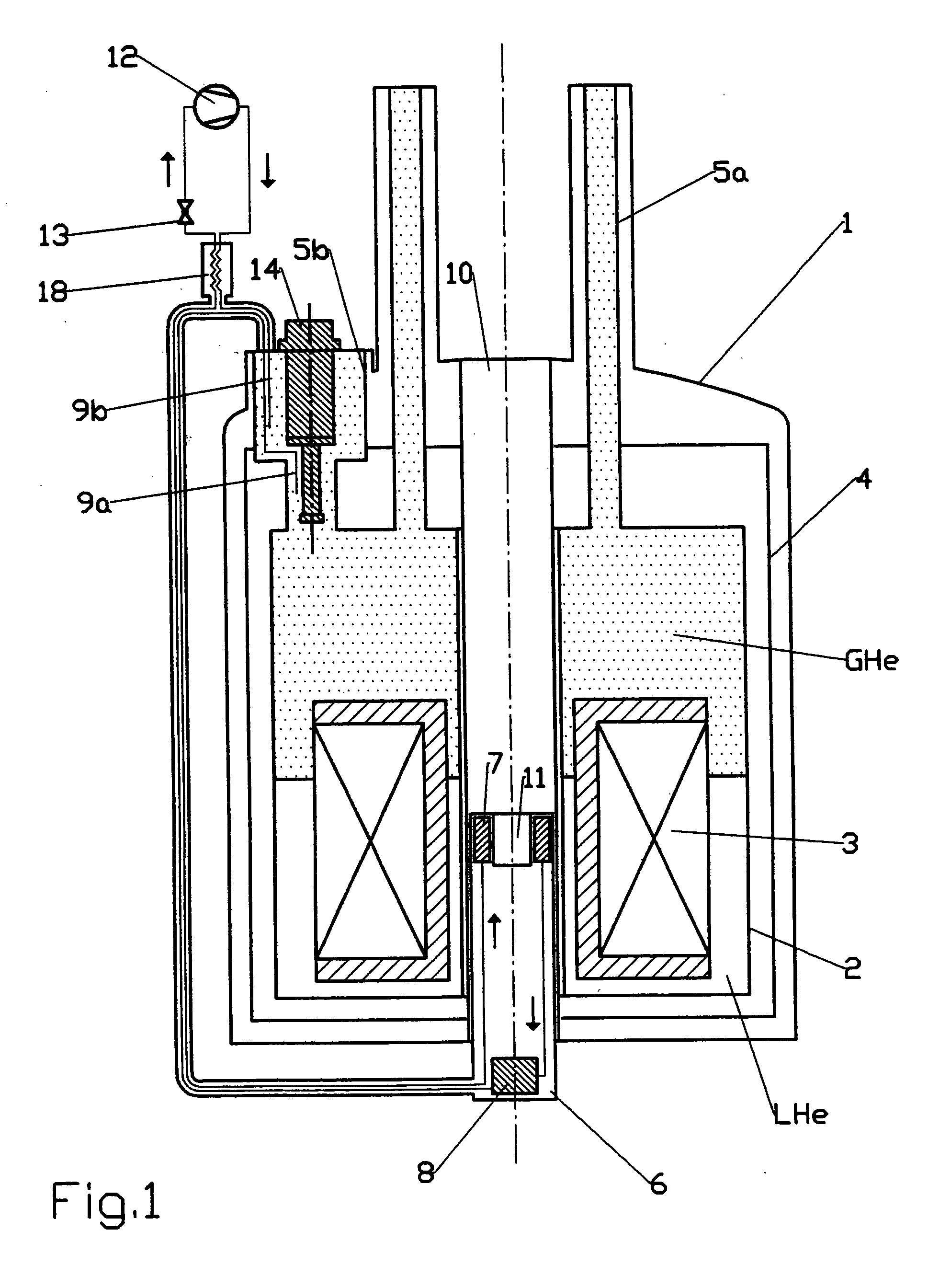 NMR spectrometer with common refrigerator for cooling an NMR probe head and cryostat