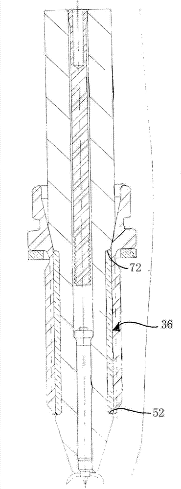 Corona ignition device with improved electrical performance