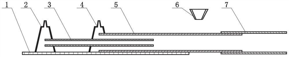 Device, method and application for preparing crescent-shaped ceramic particles based on microfluidic chip