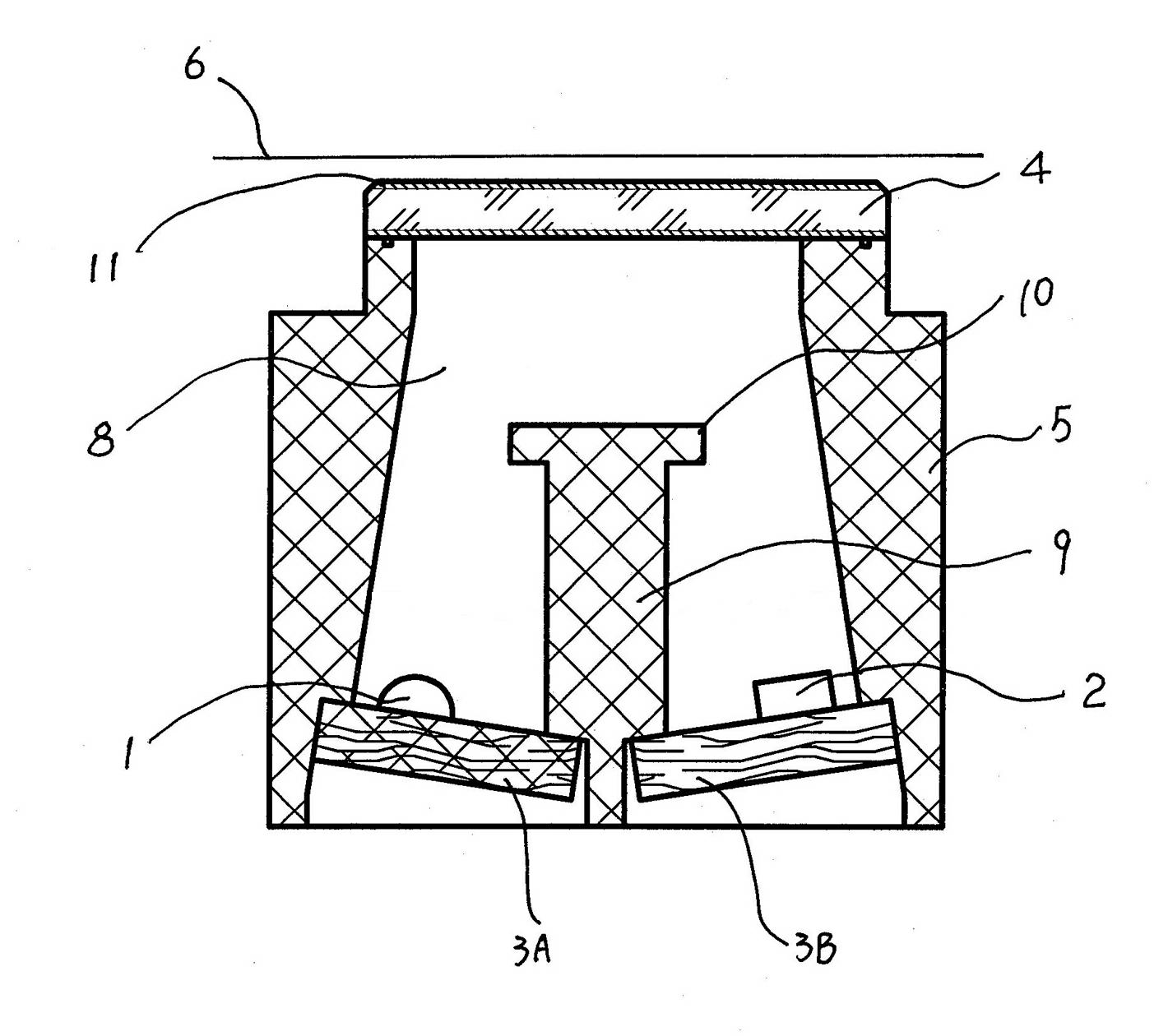 Optical device for detecting and identifying damaged paper money by using photosensitive element