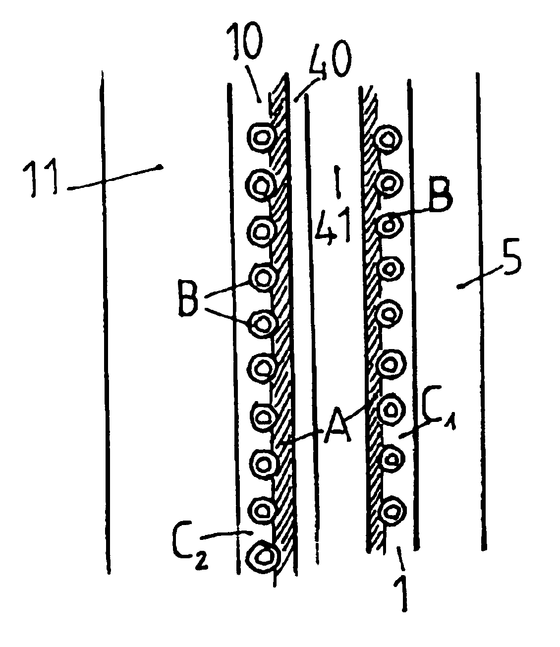 Tire with specified reinforcing ply
