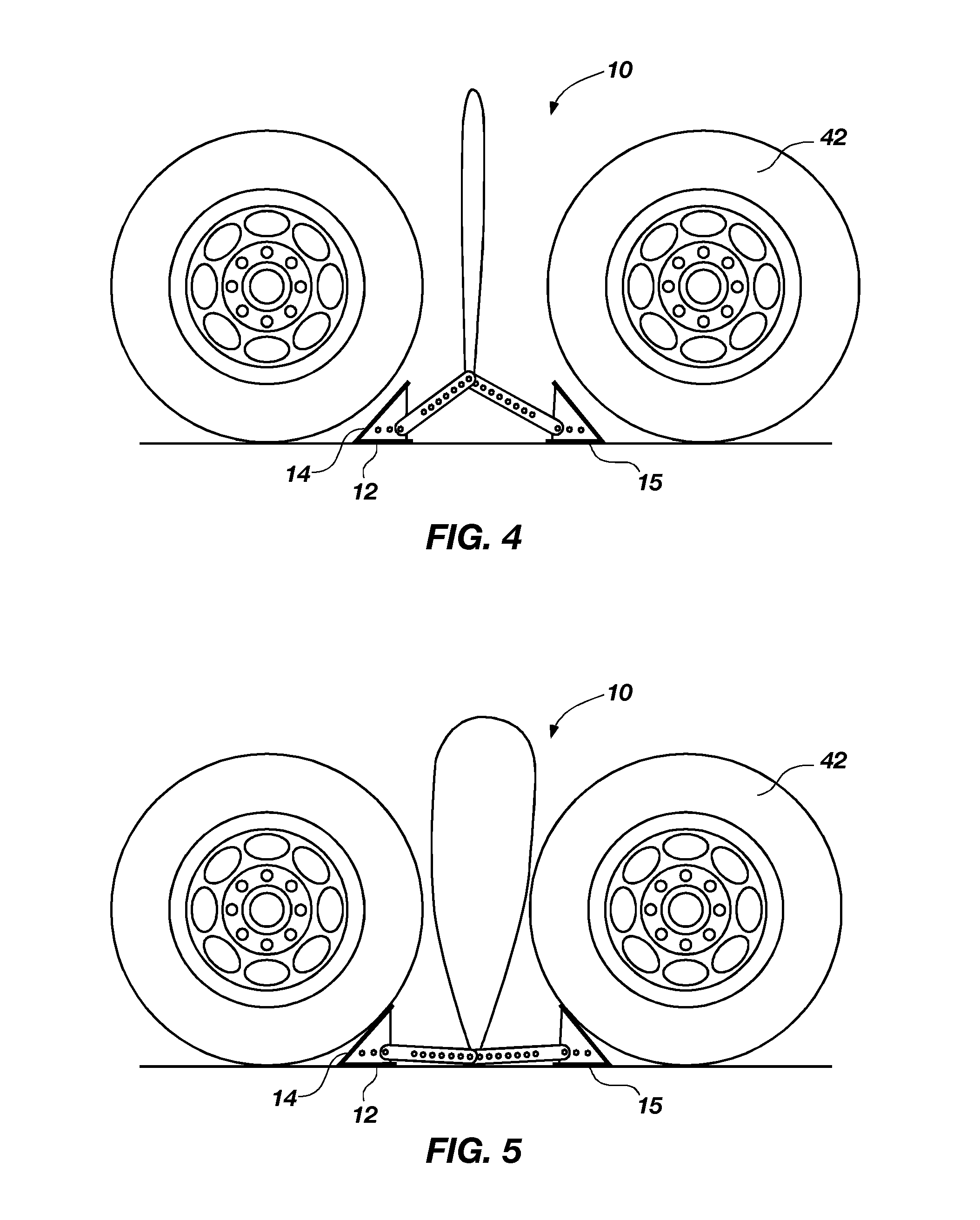 Over-center clamping wheel chocks