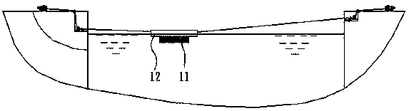 Floatage salvaging device and salvaging method thereof