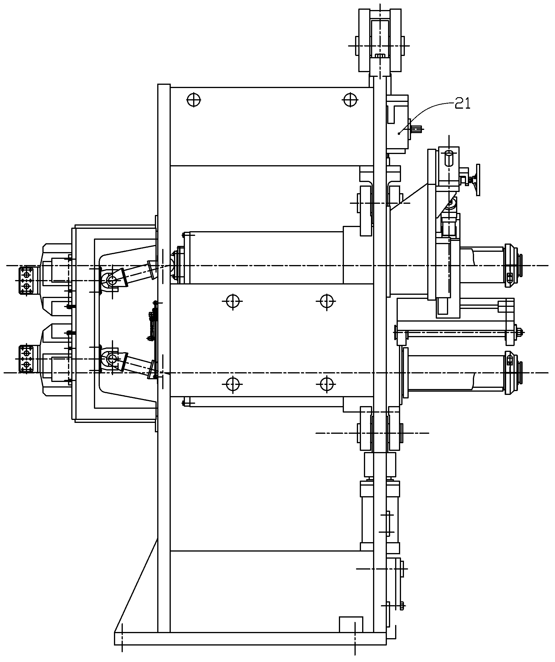Rim roll forming machine with three-dimensional adjusting function