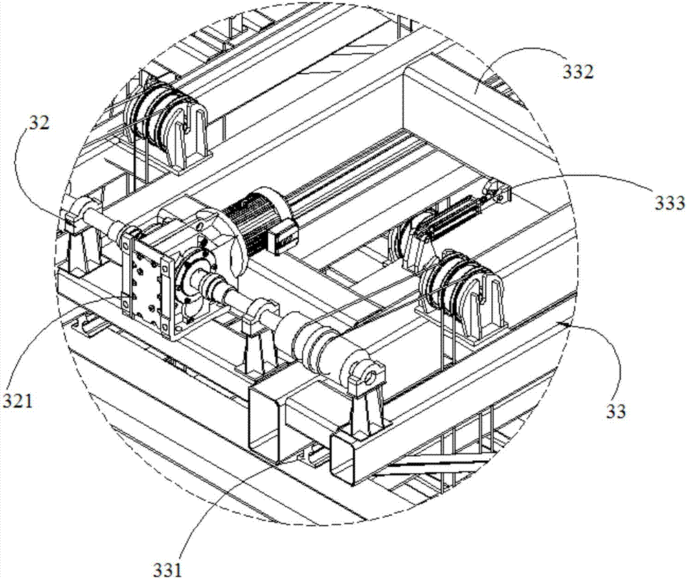 Cover adding and uncovering method and device for ladle in processing station